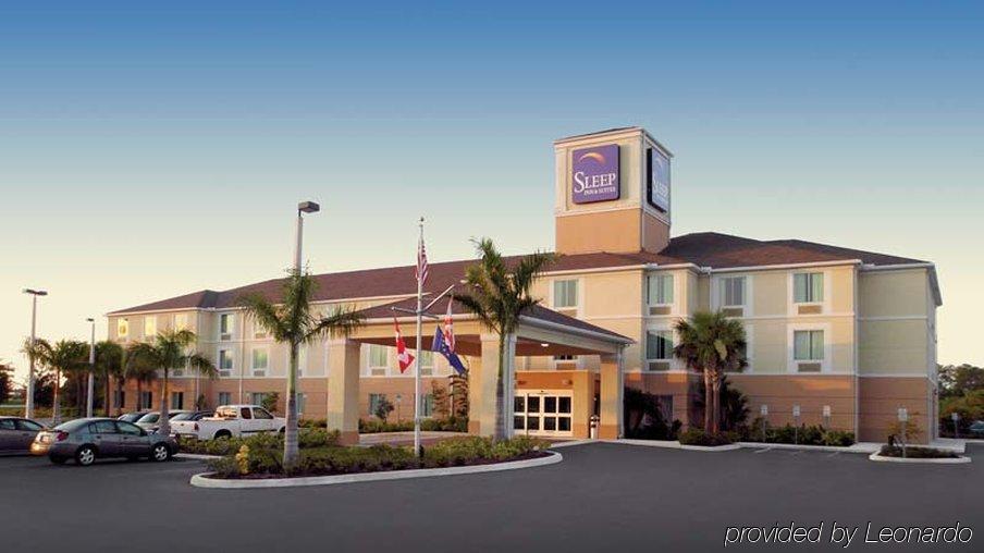 Sleep Inn & Suites Port Charlotte-Punta Gorda Exterior photo