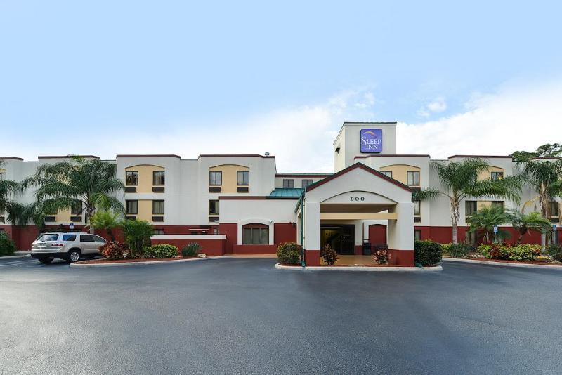 Sleep Inn & Suites Port Charlotte-Punta Gorda Exterior photo